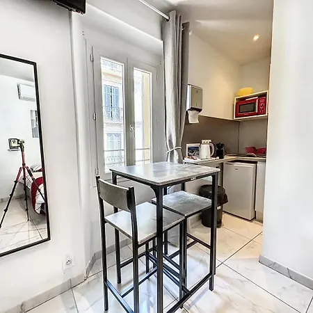 Apartman Sweet Marceau - 6 Hyper Centre Proche De La Et Du Palais Cannes